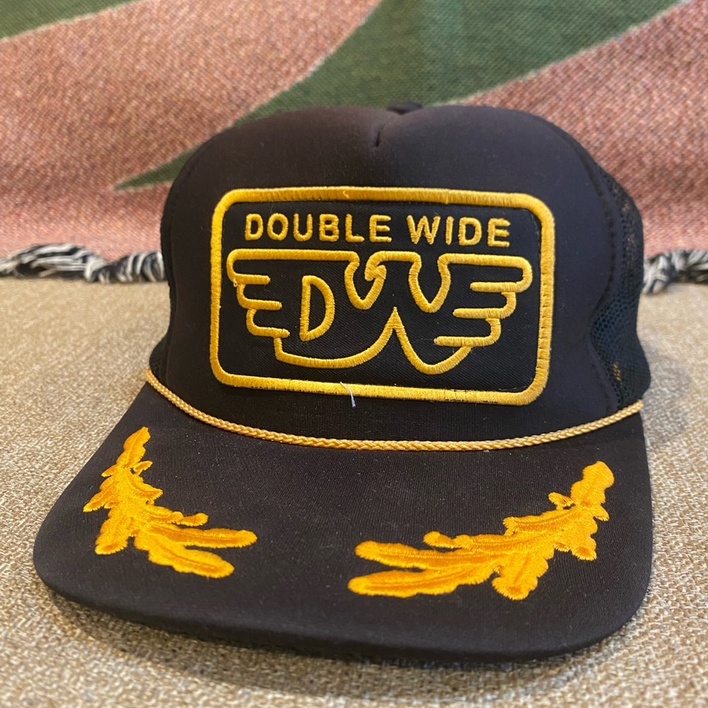 Black and Gold Double Wide Otto Trucker